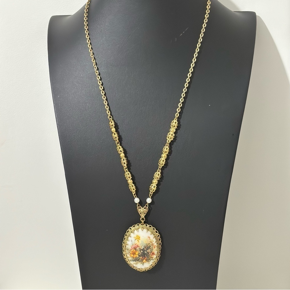Western Germany vintage /antiqur filigree necklace